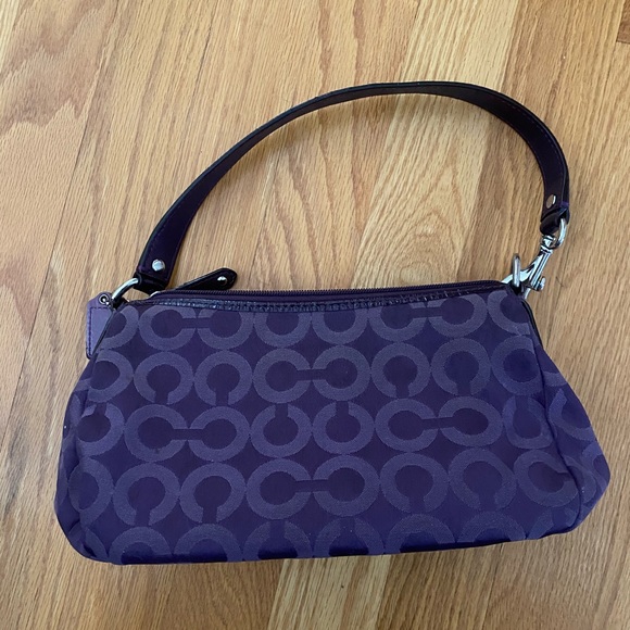 Coach signature canvas purple handbag - Picture 4 of 4